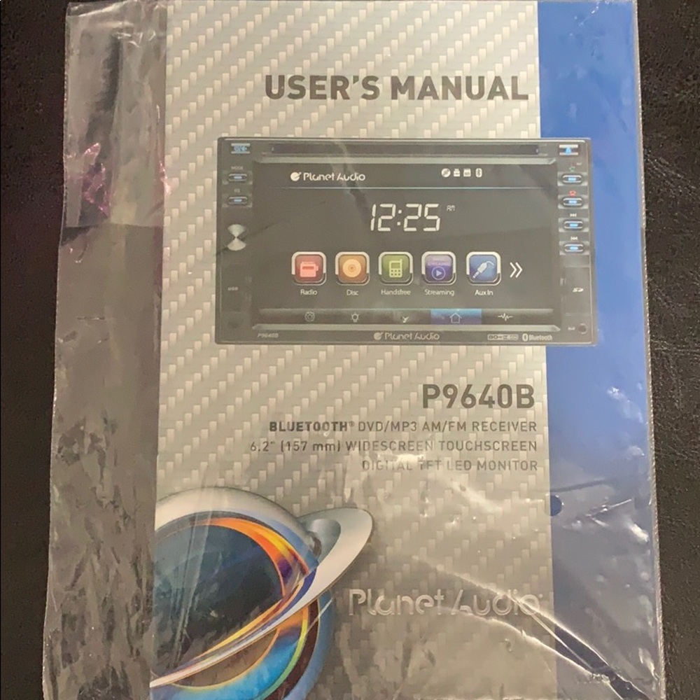 Planet Audio Bluetooth Radio